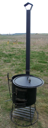 Очаг КЛАССИК ПЛЮС на 12 литров, сталь 5 мм с дровницей - 1