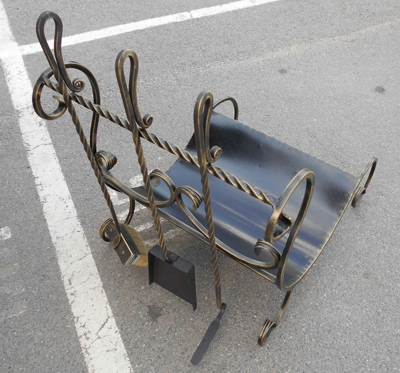 Кованная дровница ДК-2 - 1
