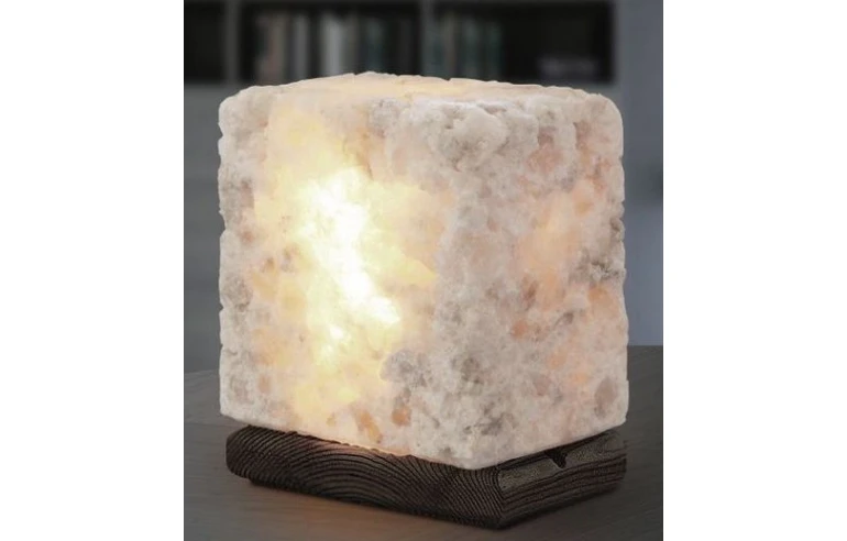 Соляная лампа из Каменной соли