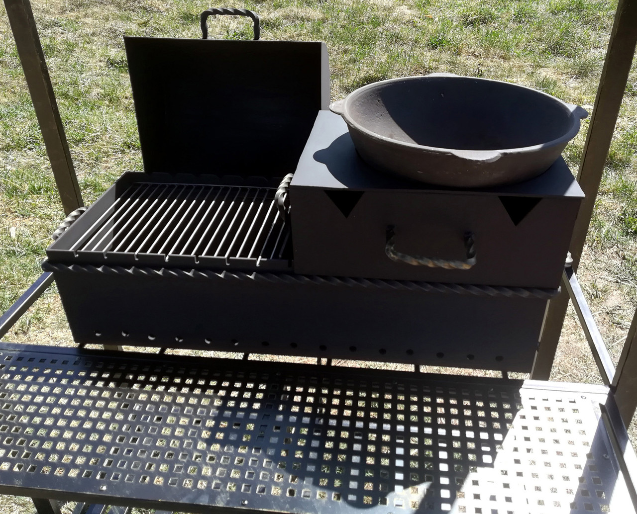 Мангал-Барбекю-Гриль очаг с крышей ДОМАШНИЙ ПОВАР 4 В 1 - 1min