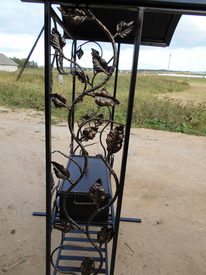 Кованый мангал с крышей КУ-4, сталь 5 мм - 1min