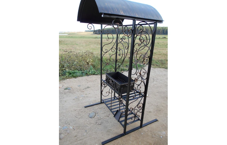 Кованый мангал с крышей КУ-3, сталь 5 мм