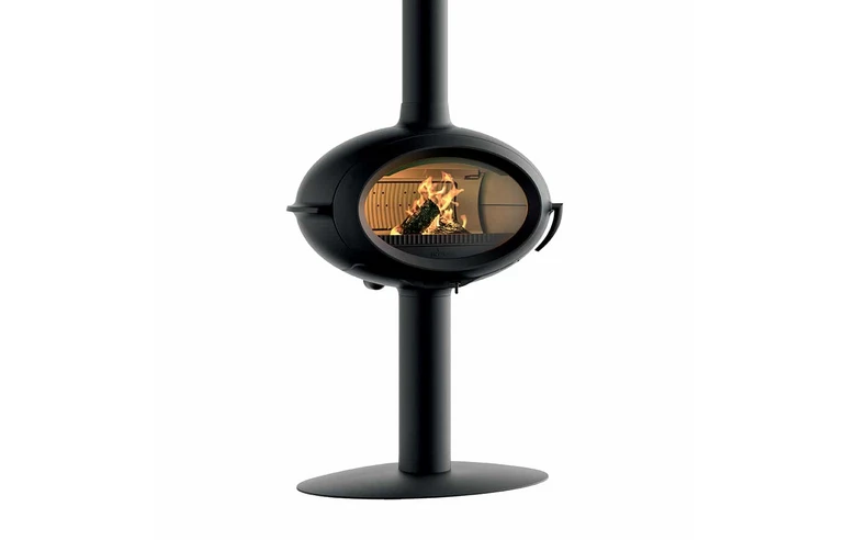 ЧУГУННАЯ ПЕЧЬ-КАМИН INVICTA BRIO НА НОГЕ
